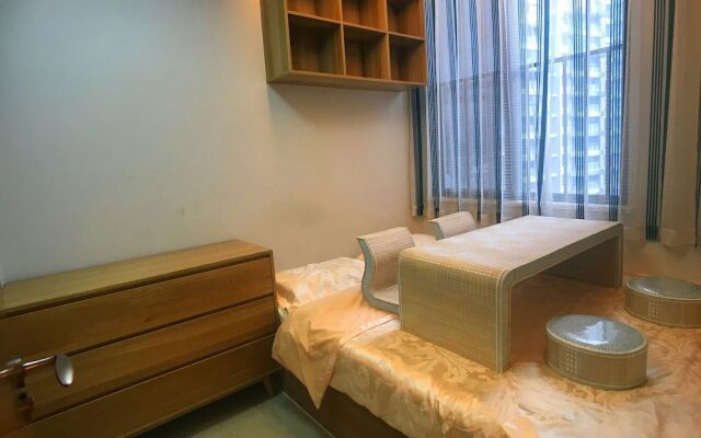 Sanya Linglong Lulushun Hotel