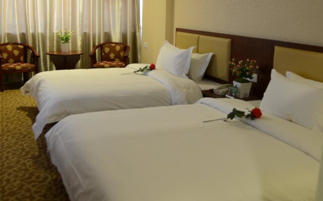 E E Business Hotel