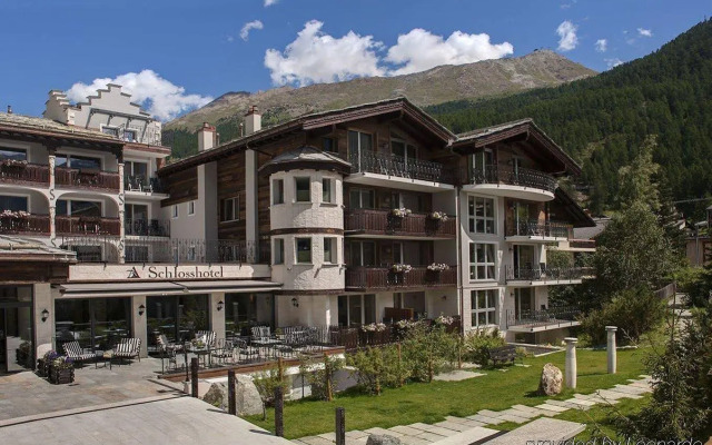 Отель SCHLOSS Zermatt – Active & CBD Spa 
