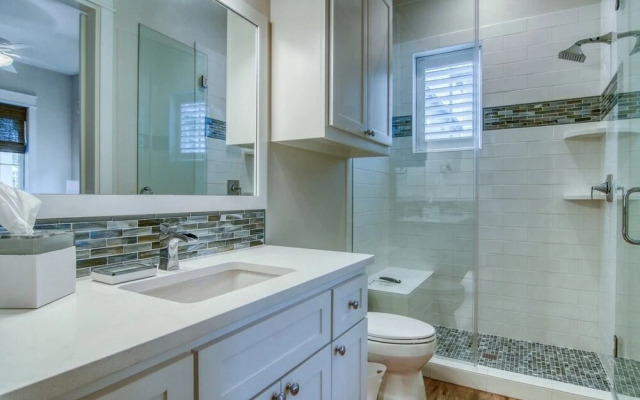 Seaside Sojourn 111 LA