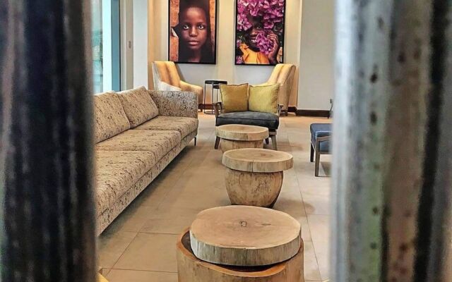Trademark Hotel, Terrace King Single Room in Nairobi No003