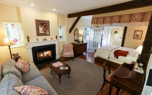 Woolverton Inn