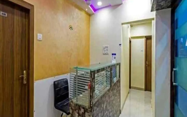 Hotel New Sarah Inn, Andheri West