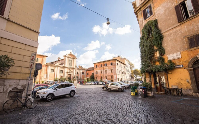 trastevere miracle suite