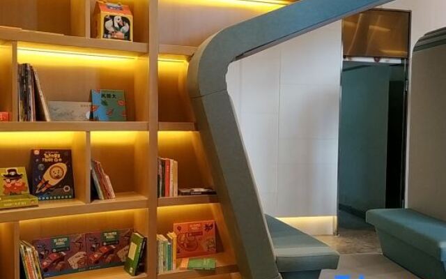 Zhuhai Gongbei Lovers Road Atour S Net Yiyan Selection Hotel
