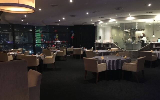 Times Square Residences By Alma