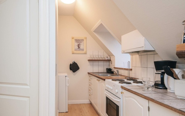 Spacious Holiday Home With Garden