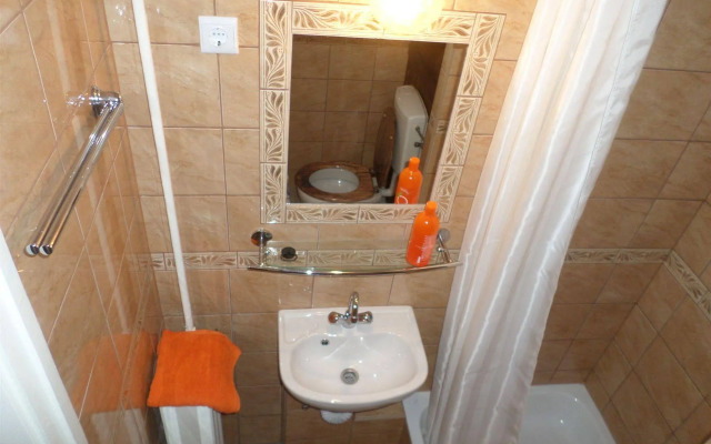 Apartment 4 You
