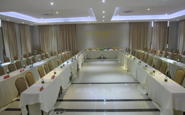 Seri Simanggang Hotel