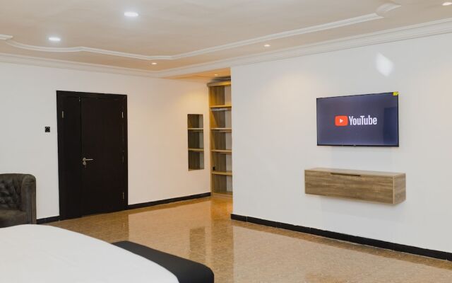 OVIC Hotel