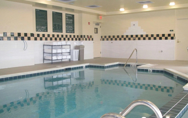 Hilton Garden Inn Addison