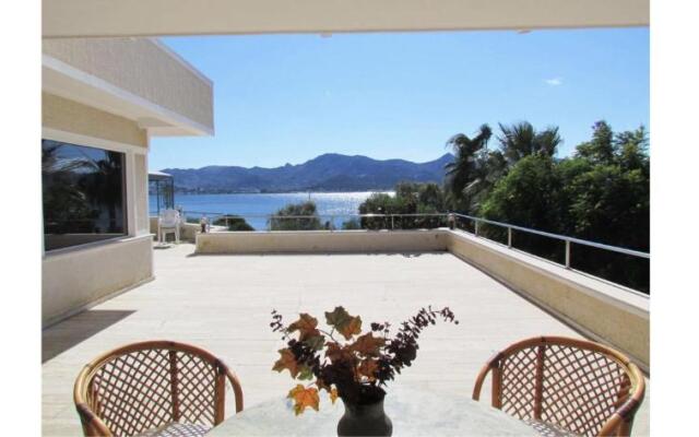 Farrys Boutique Hotel and Beach Club