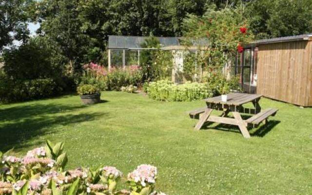 Bed & Breakfast Tjallewal