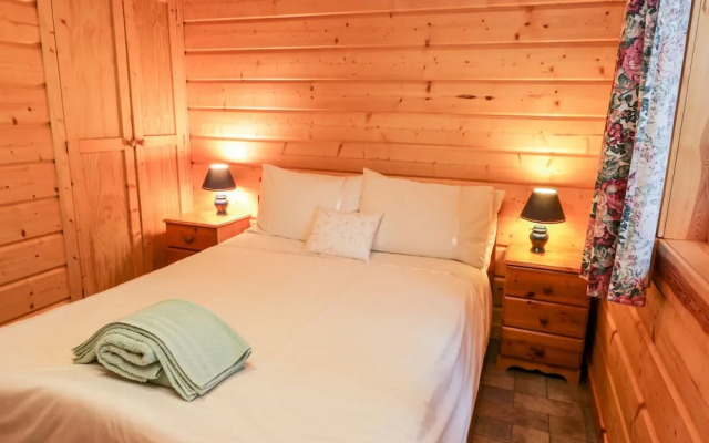 Chloe's Lodge