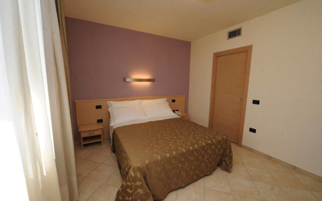 Myres Hotel Residence