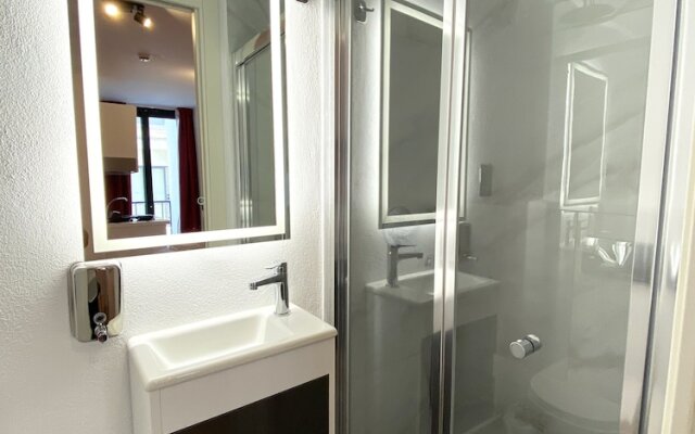 Citizen suites
