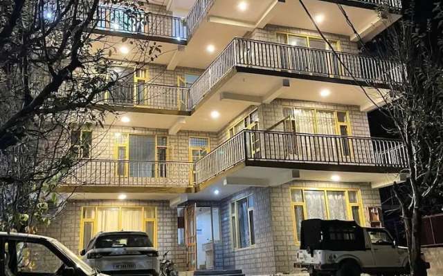 Universal Guest House