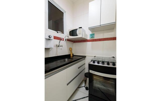 1 Quarto 150m da Praia de Copacabana | PJ 145/1106
