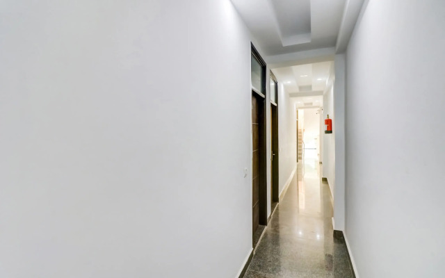 Collection O 82772 Hotel Ay Villa