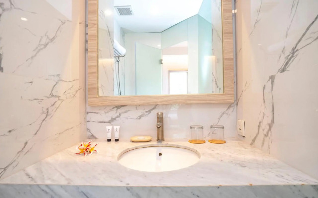 Mercure Istanbul West Hotel and Convention Center
