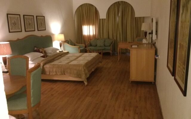 Palanpur Palace Hotel