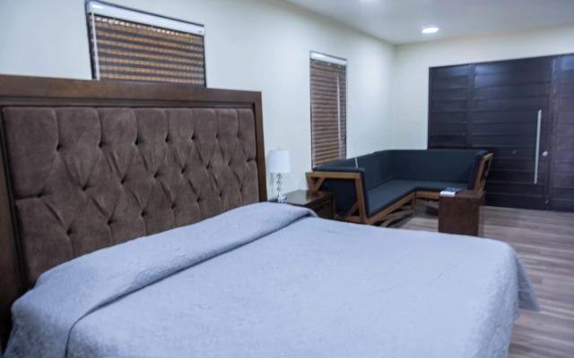 Modern Loft Apartment for two People With Invoice