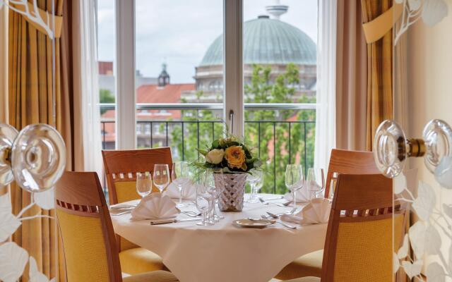 Grand Elysee Hamburg