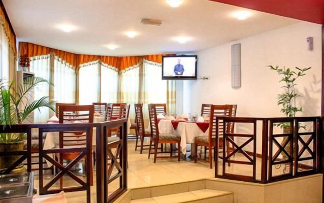 Maxlot Hotel
