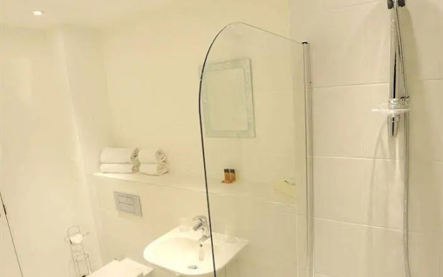 Premier Suites London