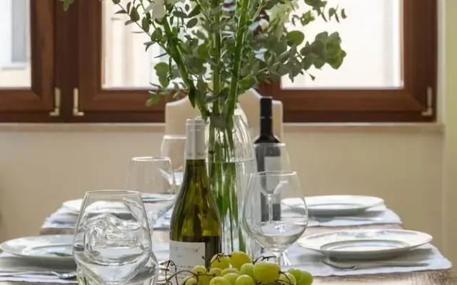 Rosam Via Veneto 15 min Walk From Spanish Steps
