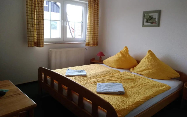 Pension Und Gasthof Zur Scheune