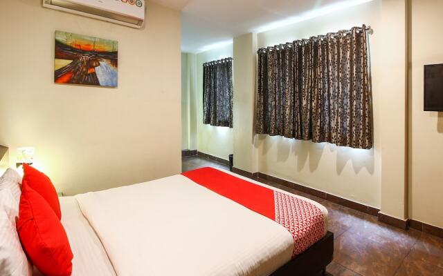OYO 18592 M Hotel