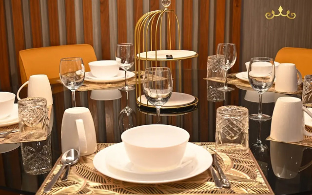 Tropicana The Residence KLCC Golden Crown