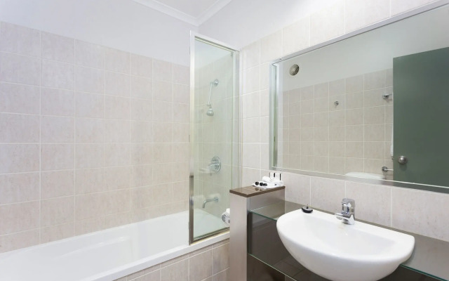 Rocklea International Motel