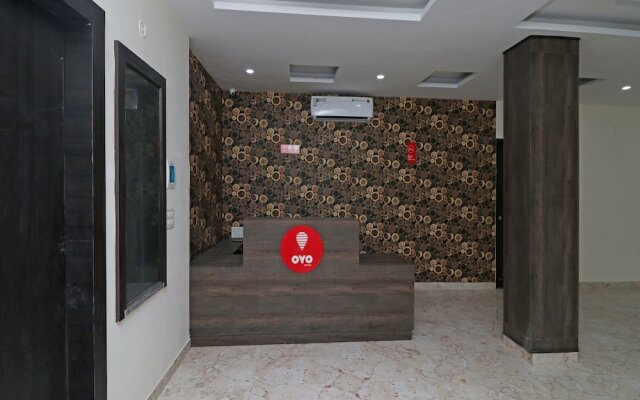 OYO 12472 Hotel Olive