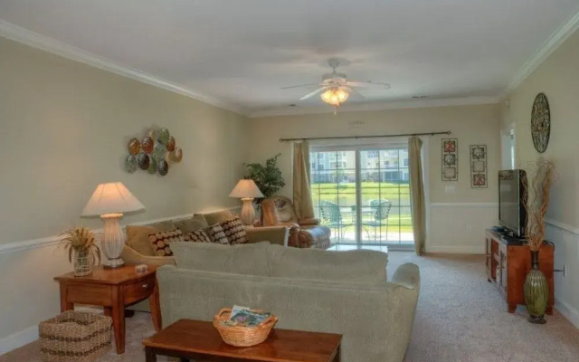 Magnolia Pointe 101 4811 3 Br condo by RedAwning