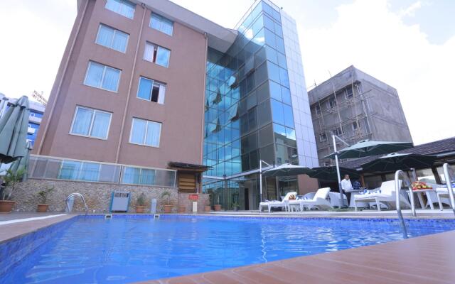 Saro-Maria Hotel