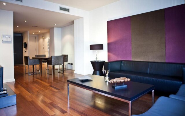 Fewdays Barcelona Apartments