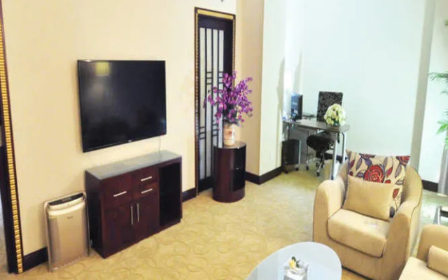 Gaoxiong Hotel