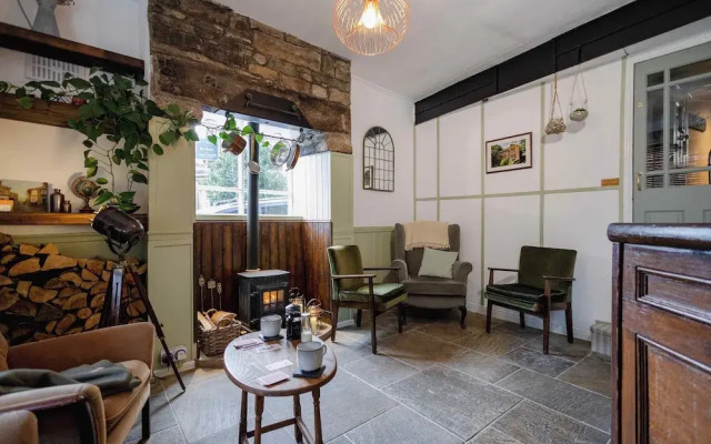Weavers Guest House