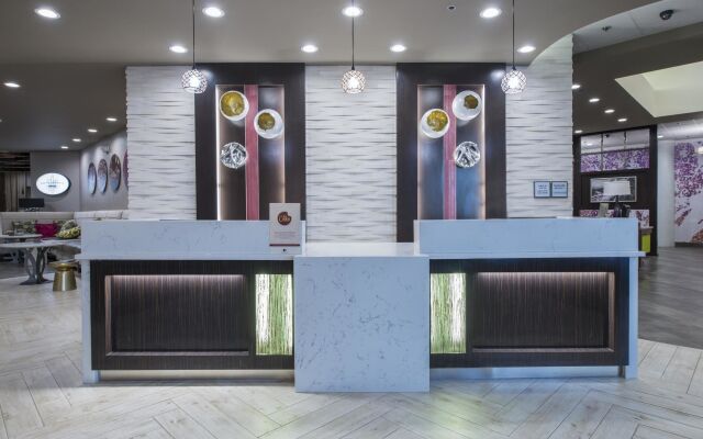 DoubleTree by Hilton Winston Salem - University