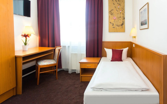 Hotel Condor