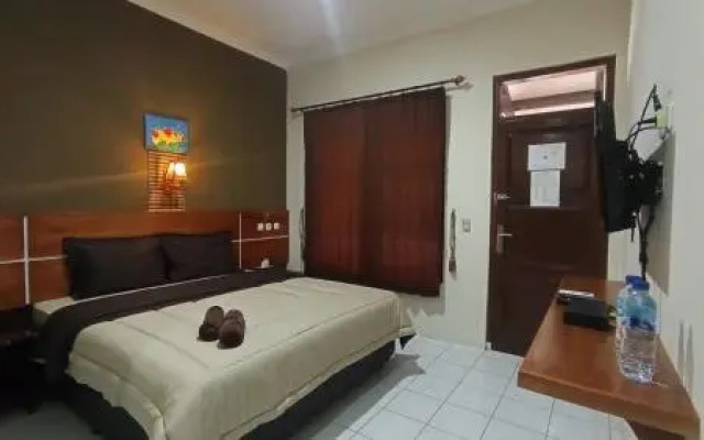 OYO 798 Yokima Beach Hotel