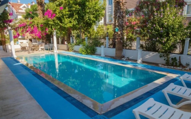 Serenity Lara Hotel