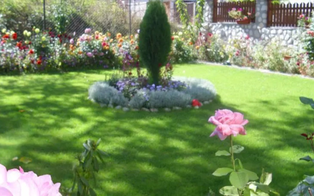 Stoyanova Guest House