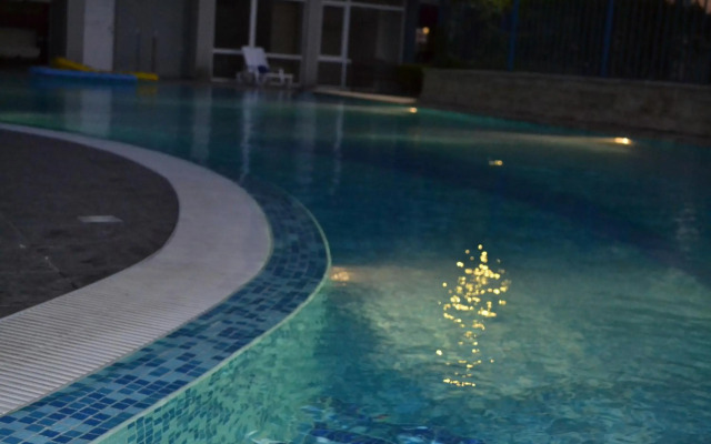 Sun City Apartments