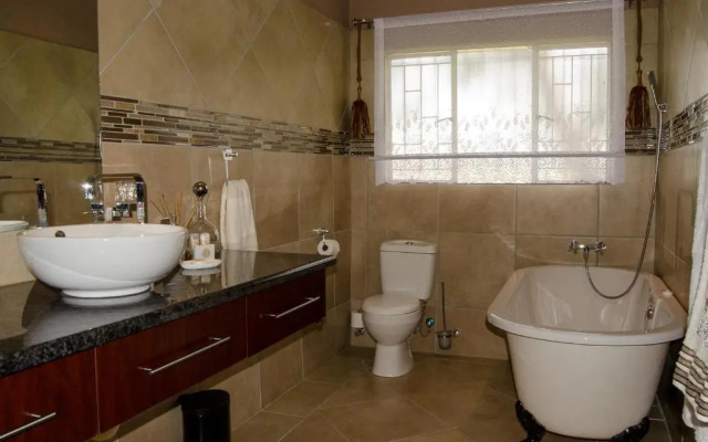 Waterglen Guest Lodge