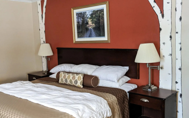 Cedar Hill Lodge