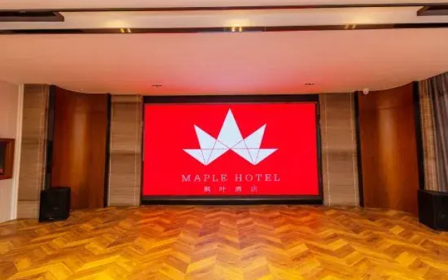 Maple Hotel