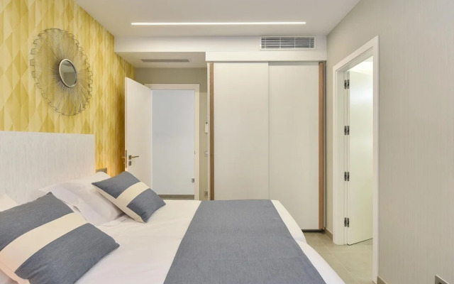 Villa in Salobre With Pool & Golf Nearby